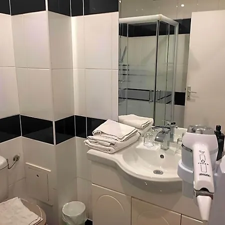 Luxelthe Hotel 2*