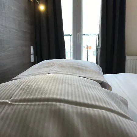 ルクセルト ホテル パリ
