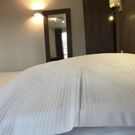 Hotel Luxelthe Parijs