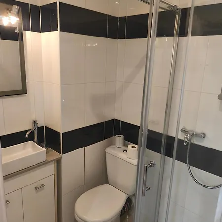 Luxelthe 2* Paříž
