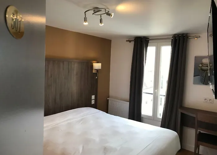 卢克瑟尔德酒店 2* 巴黎